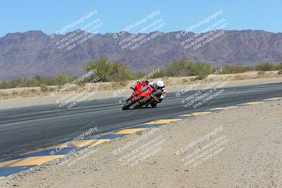 media/Mar-24-2025-Moto Forza (Mon) [[57ce5c5cff]]/1-Advanced Group/Session 3 (Turn 6 Inside)/